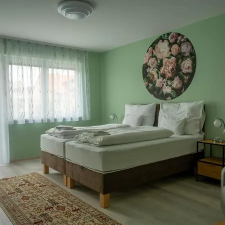 Anton Apartmanhaz Vendégház *